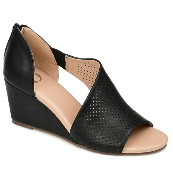 Journee Aretha Wedge - Picture 1 of 4